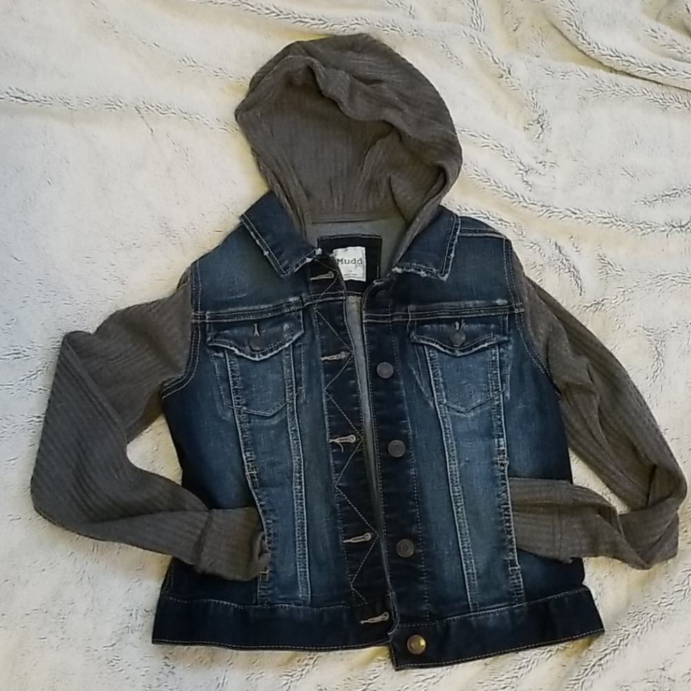 Jean jacket with hood